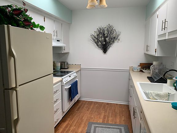 5th image of 13832 N Buccaneer Way