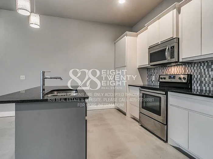 4748 W Main St — Photo 18