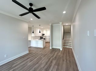 14 Walnut St NE #14, Decatur, AL 35601