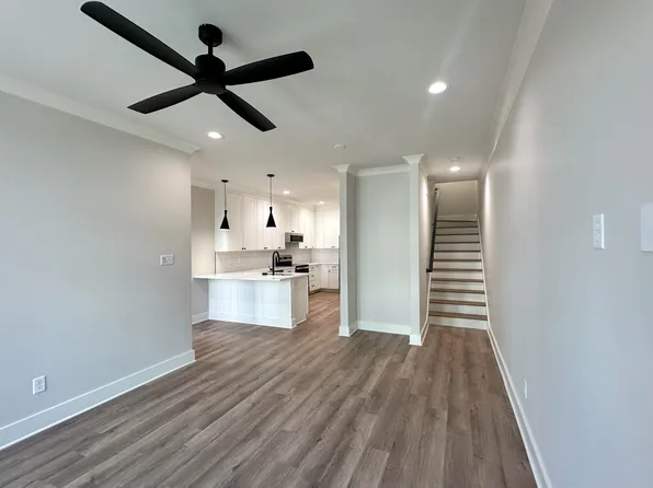 14 Walnut St NE #14, Decatur, AL 35601