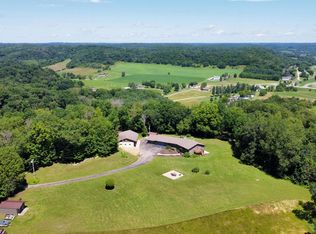27105 Maple Ridge Ln, Richland Center, WI 53581