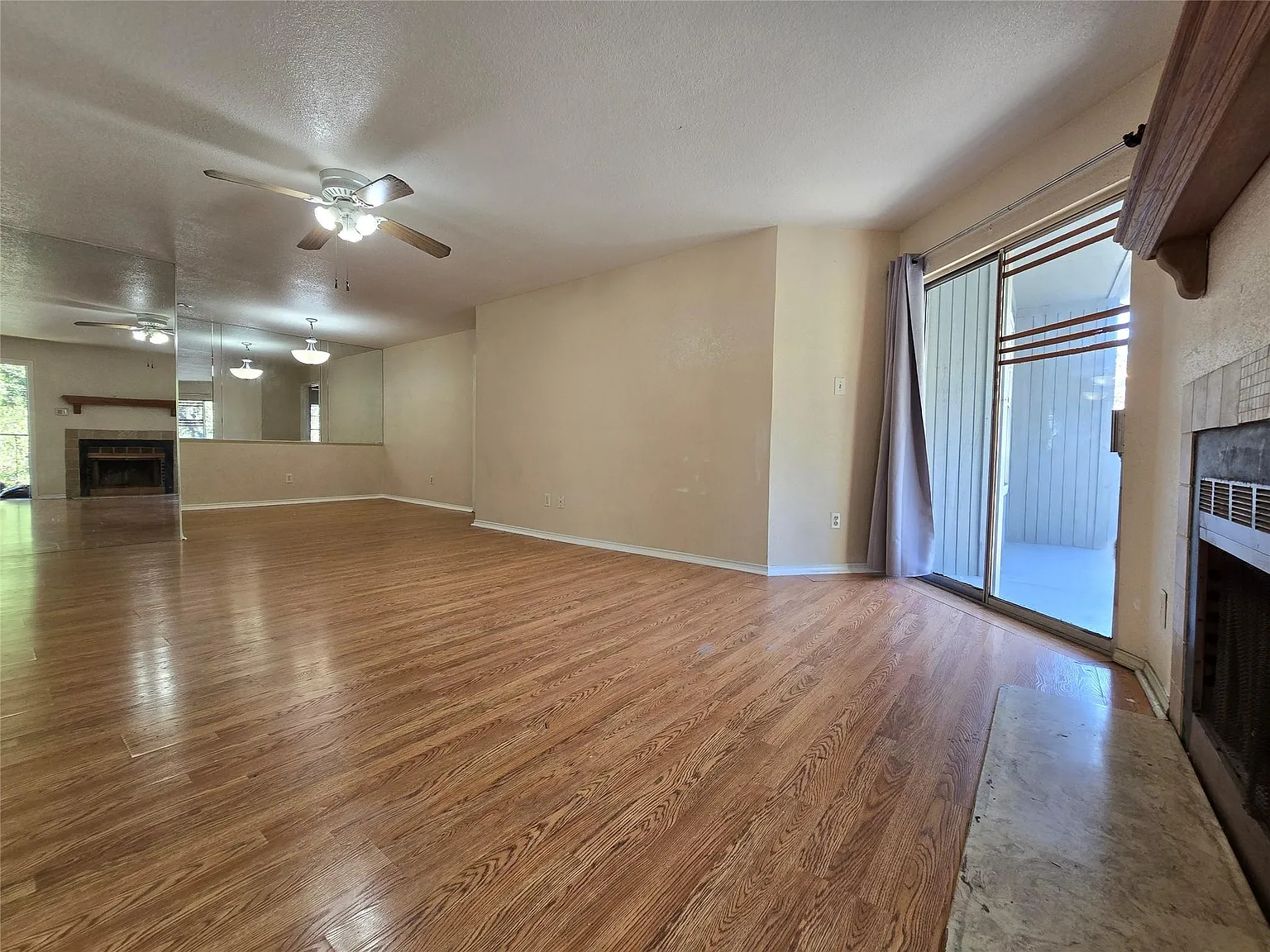 2 bed, 2.0 bath, 1068 sqft, $1,150 — Photo 1