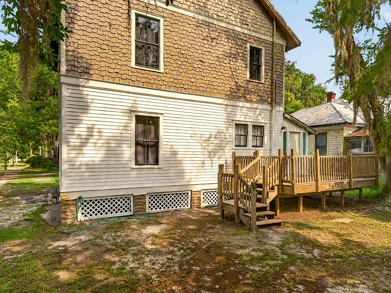 516 N 4th St — Photo 26