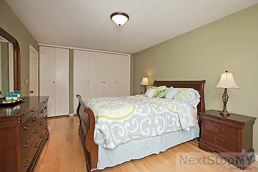 Sold by NextStopNY