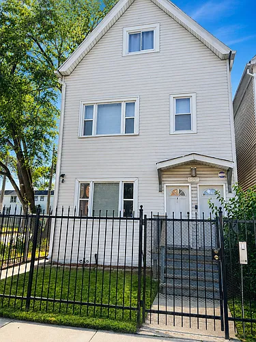 6442 S Langley Ave #2 Photo 1