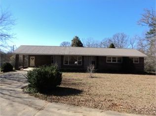 2433 Old Providence Rd, Goodwater, AL 35072