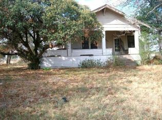 205 Crockett St, Rice, TX 75155