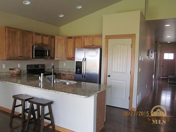 4th image of 3807 Annie St