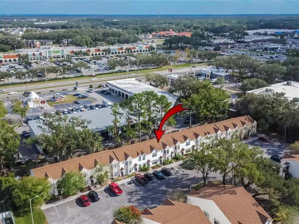 2302 Maki Rd APT 49, Plant City, FL 33563