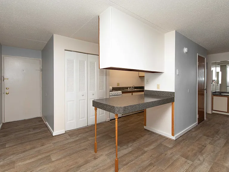 Premier Village Apartments — Photo 17
