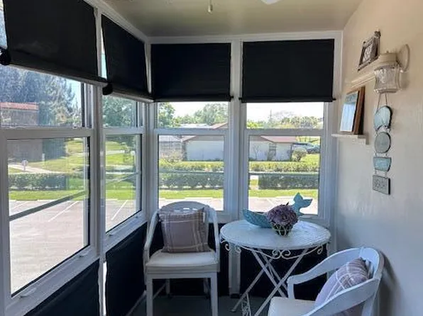 16 Vista Palm Ln APT 205, Vero Beach, FL 32962