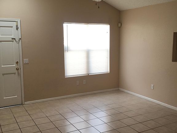 5th image of 344 Bartlett Dr APT C