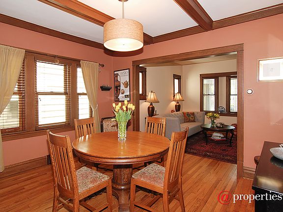 Living Room / Dining Room
