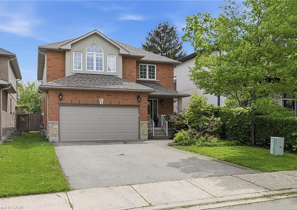 1st image of 84 Duncairn Cres