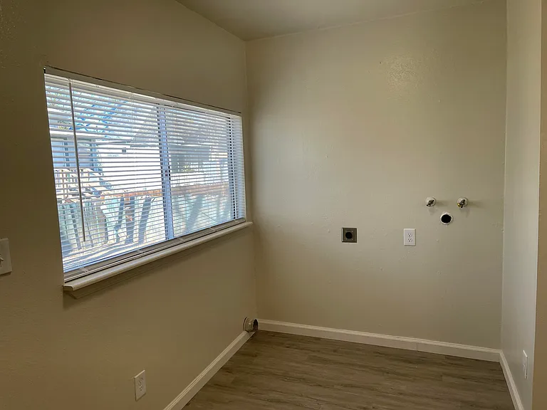 936 Franklin St #2 — Photo 16