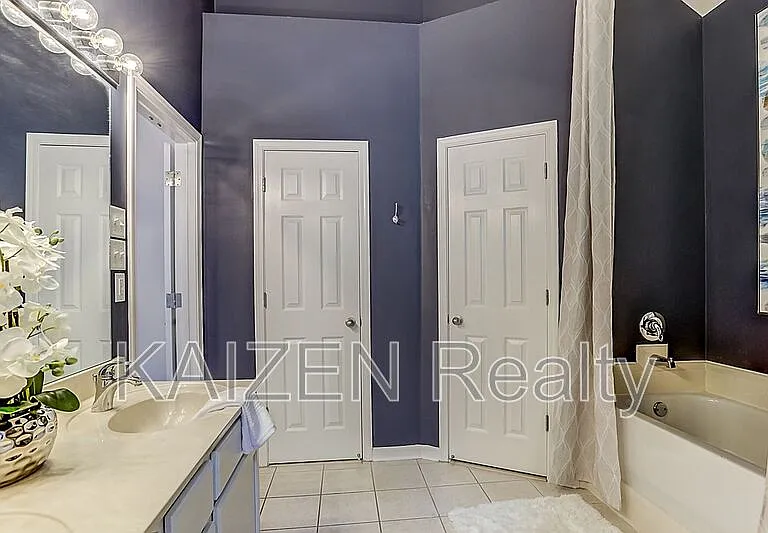 1338 Harbor Park Dr — Photo 17