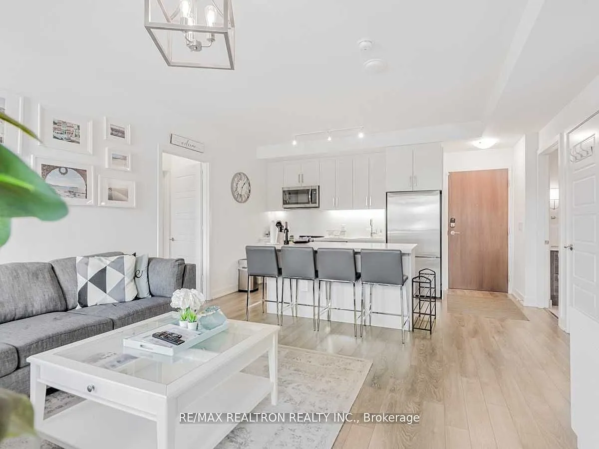 2 bed, $2,300 — Photo 3