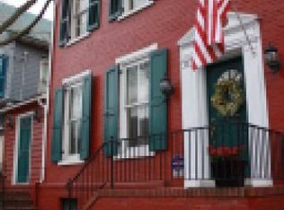 20 S Broad St, Lititz, PA 17543