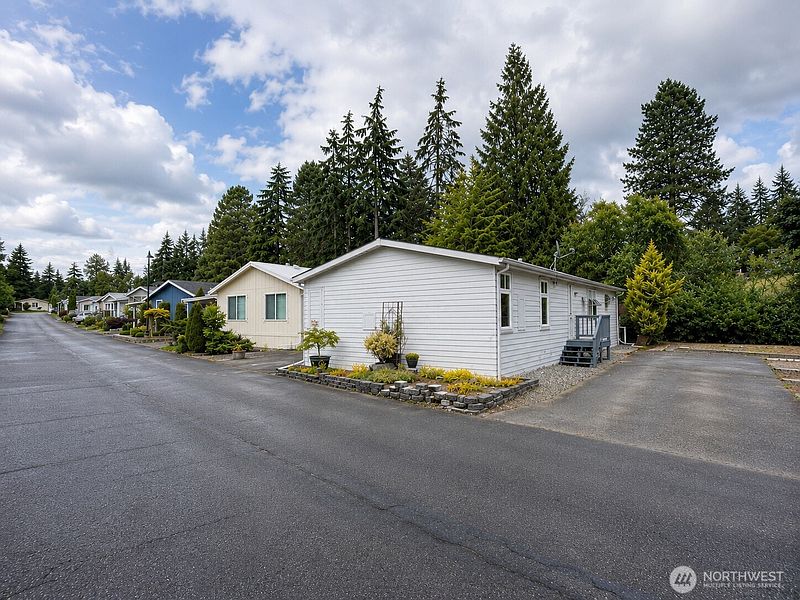 3rd image of 2101 S 324th Street #217