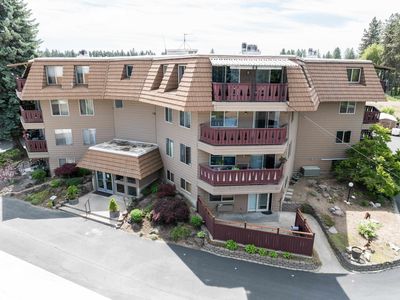 9020 N Country Homes Blvd APT 8, Spokane, WA, 99218