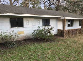 435 W Leavell Woods Dr, Jackson, MS 39212