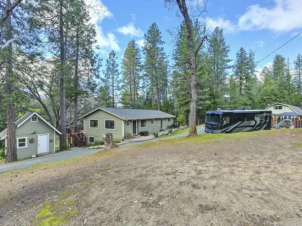 2860 Alphabet Ln, Georgetown, CA 95634