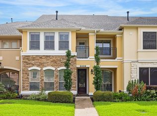 2026 Palm Forest Ln, Houston, TX 77077