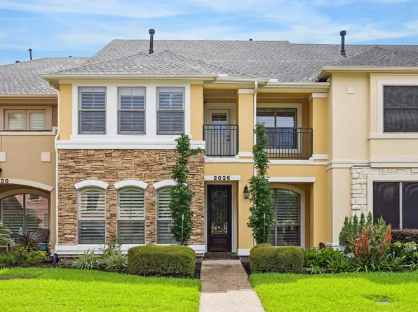 2026 Palm Forest Ln, Houston, TX 77077