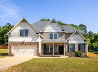 3 Seminole Ct, Fort Mitchell, AL 36856