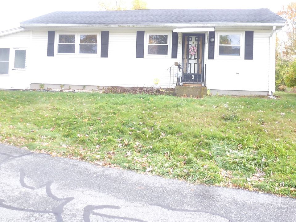 1st image of 3 Lower Windbrook Dr