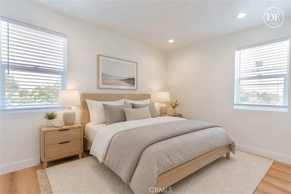 3 bed, 1000 sqft, $3,950 — Photo 4