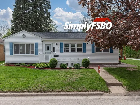 2301 8th St, East Moline, IL 61244
