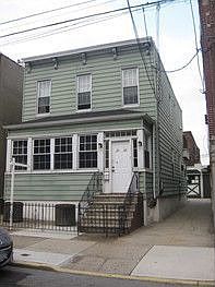 1st image of 2569 42nd St