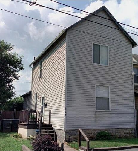 1st image of 649 W Chapel St