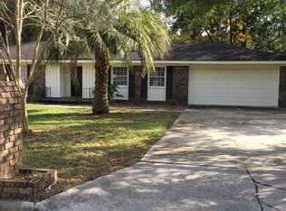 17 S Lancaster Rd, Savannah, GA 31410