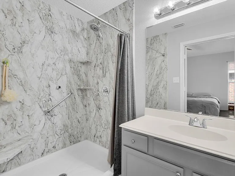 7520 Arbor Hill Dr — Photo 13