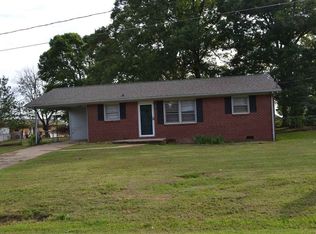 214 Fairfax Dr, Ellenboro, NC 28040