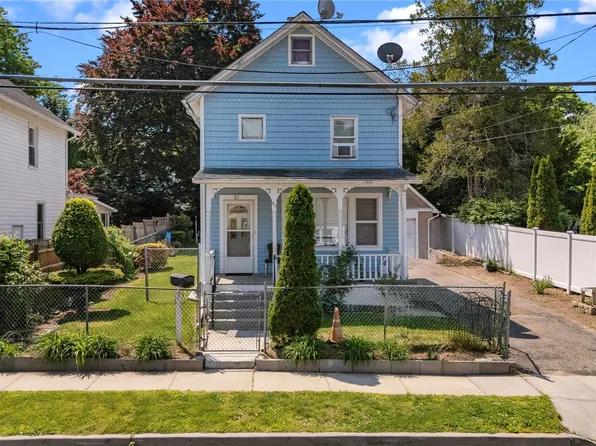 53 valentine st, Glen Cove, NY 11542