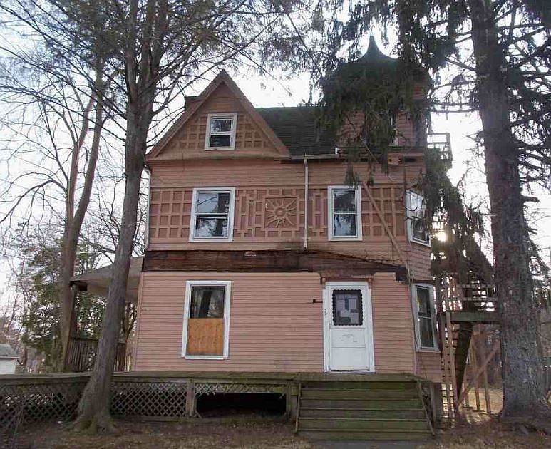 1st image of 39 Albert St