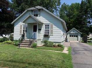 7 4th Ave, Augusta, ME 04330