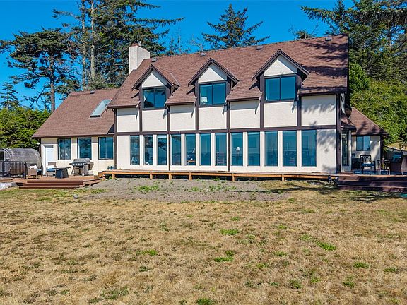5th image of 1399 W Beach Road