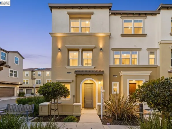 672 Amalfi Loop, Milpitas, CA 95035