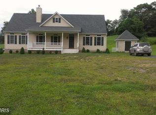 13273 Alls Dr, Linden, VA 22642