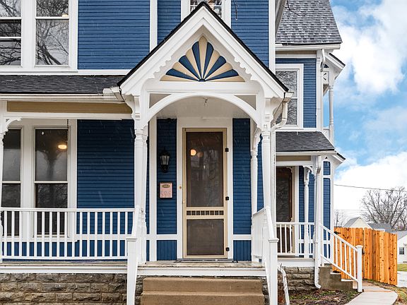 4th image of 596 Scioto St