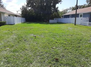 W Douglas St, Tampa, FL 33607