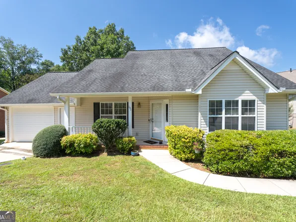 171 White Oak Ct, Clarkesville, GA 30523
