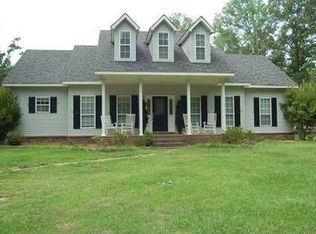 196 Moore Dr, Cecil, AL 36013