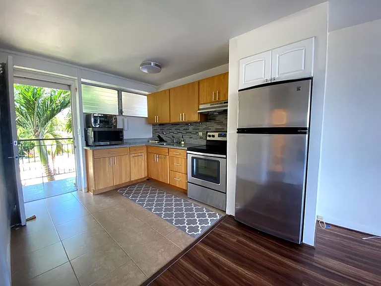 1423 Emerson St #212 — Photo 4