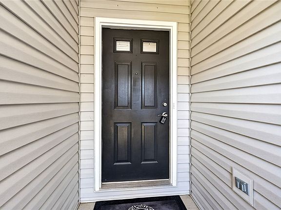 5th image of 2936 W Barnhill Pl