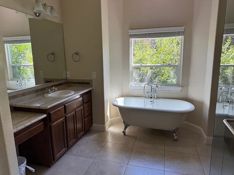 619 Mill Valley Pkwy — Photo 8
